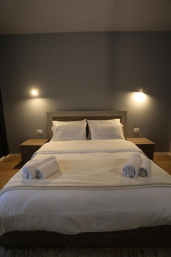 Hotel House Of Horses Shtepia E Kuajve 3*
